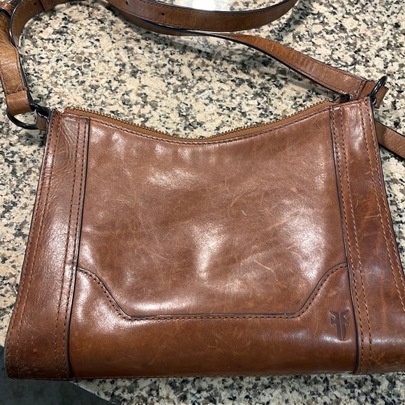 Frye Handbags - Frye Melissa Zip Crossbody